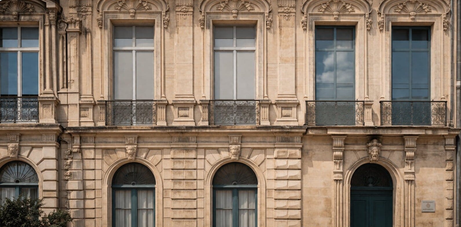 Gekko est la protection solaire idéale pour les bâtiments classés