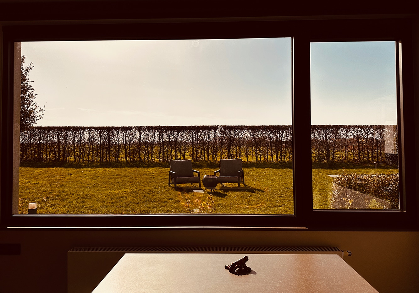 Fenêtre avant installation du screen solaire sans perçage